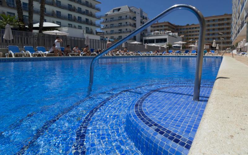 RIVIERA HOTEL